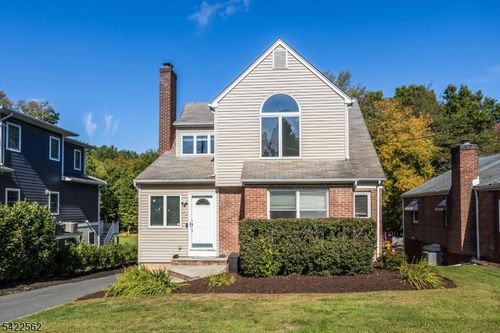 25 Washington Ave, Whippany, NJ, 07981-1231 | Card Image