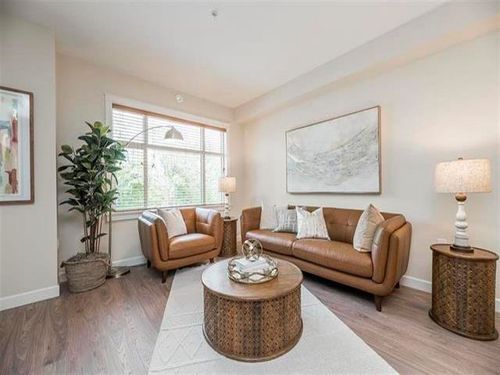 309-20376 86 Avenue, Langley, BC, V2Y3P8 | Card Image