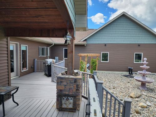 14519 Linden Rd, Birch Run, MI, 48415-8602 | Card Image