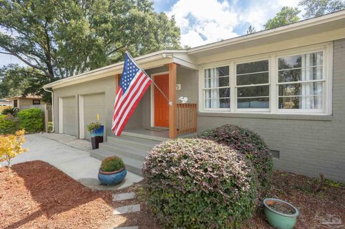 115 W Jordan St, Pensacola, FL, 32501-1715 | Card Image