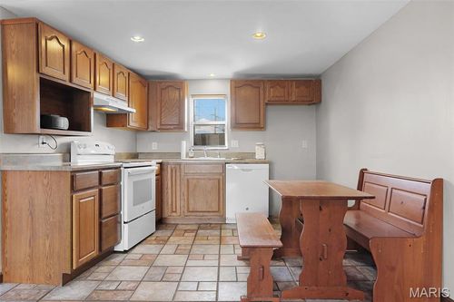 234 Lemay Ferry Rd, Saint Louis, MO, 63125-1238 | Card Image