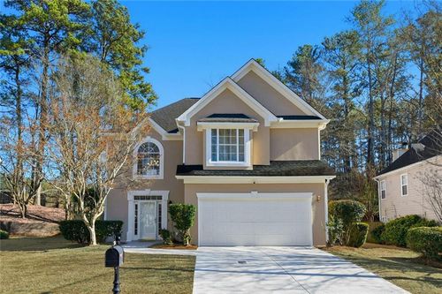 2116 Berryhill Cir Se, Smyrna, GA, 30082-4749 | Card Image