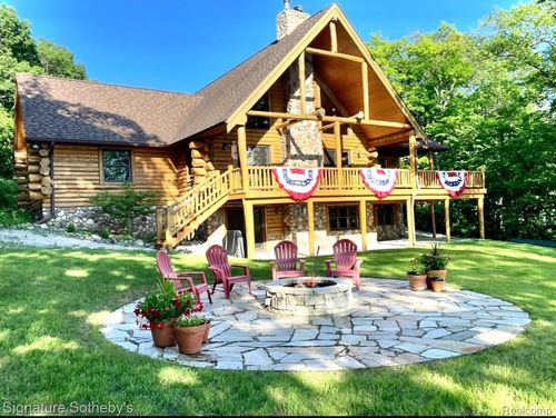 10924 E Grand Lake Rd, Presque Isle, MI, 49777-8671 | Card Image