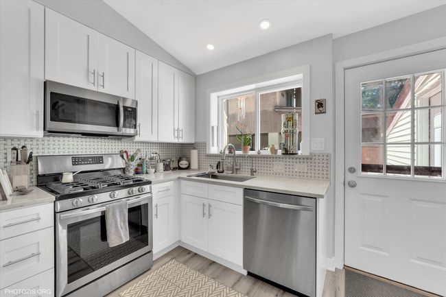1780 Rosemary Rd, House other with 3 bedrooms, 3 bathrooms and 1 parking in Highland Park IL | Image 8