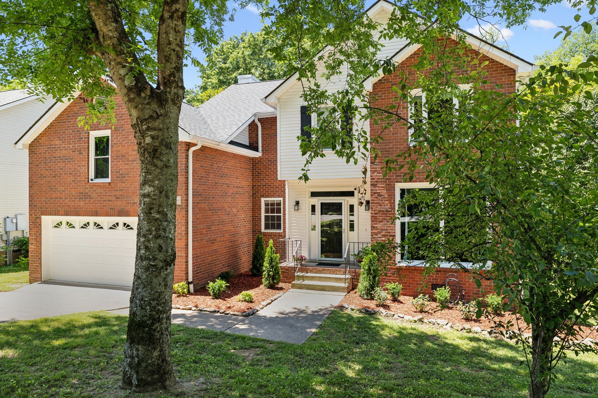 Woodlands Ave, Nashville, TN 37211