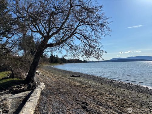 3671 Harnden Rd, Bellingham, WA, 98226-8650 | Card Image