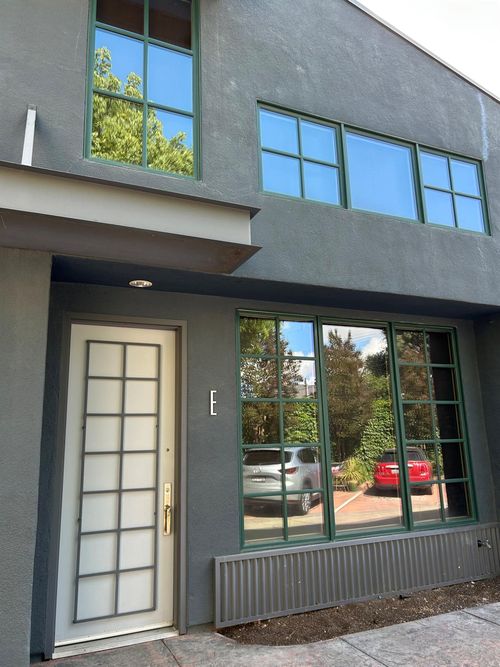 apt-e-2020 H St, Sacramento, CA, 95811-3128 | Card Image