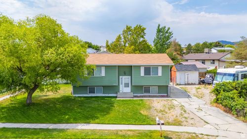 4902 Farah Dr, Salt Lake City, UT, 84118-7205 | Card Image