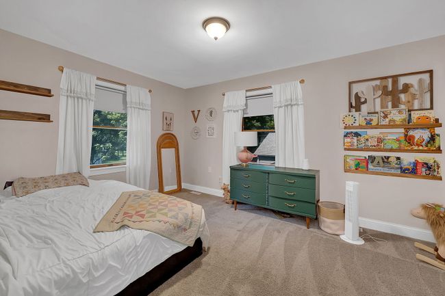 694 Lasalle Dr, House other with 4 bedrooms, 2 bathrooms and 3 parking in Somonauk IL | Image 11