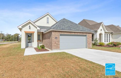 10402 Highland Lakes Dr, Denham Springs, LA, 70726-1864 | Card Image