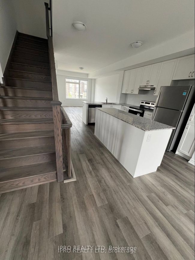 2 Plume St, House attached with 3 bedrooms, 3 bathrooms and 1 parking in Brampton ON | Image 12