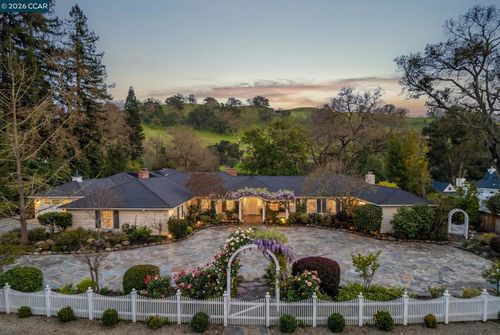 1720 Alameda Diablo, Diablo, CA, 94528 | Card Image