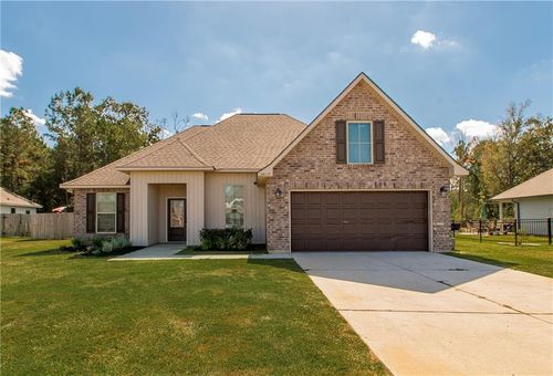 24055 Averies Way, Ponchatoula, LA, 70454 | Card Image