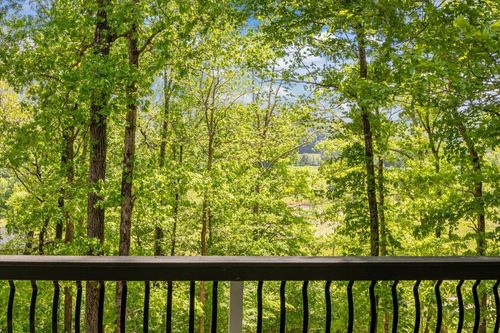 6130 Clydeton Rd, Waverly, TN, 37185-3504 | Card Image