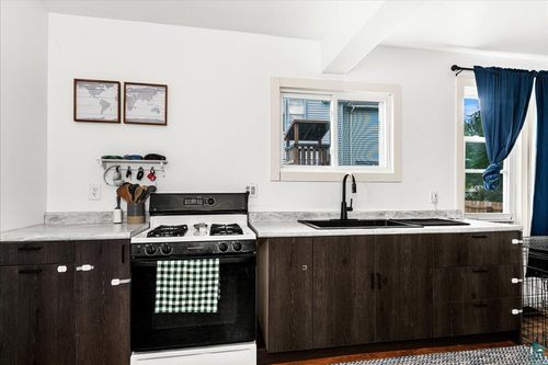 722 8th Ave, Two Harbors, MN, 55616 | Card Image