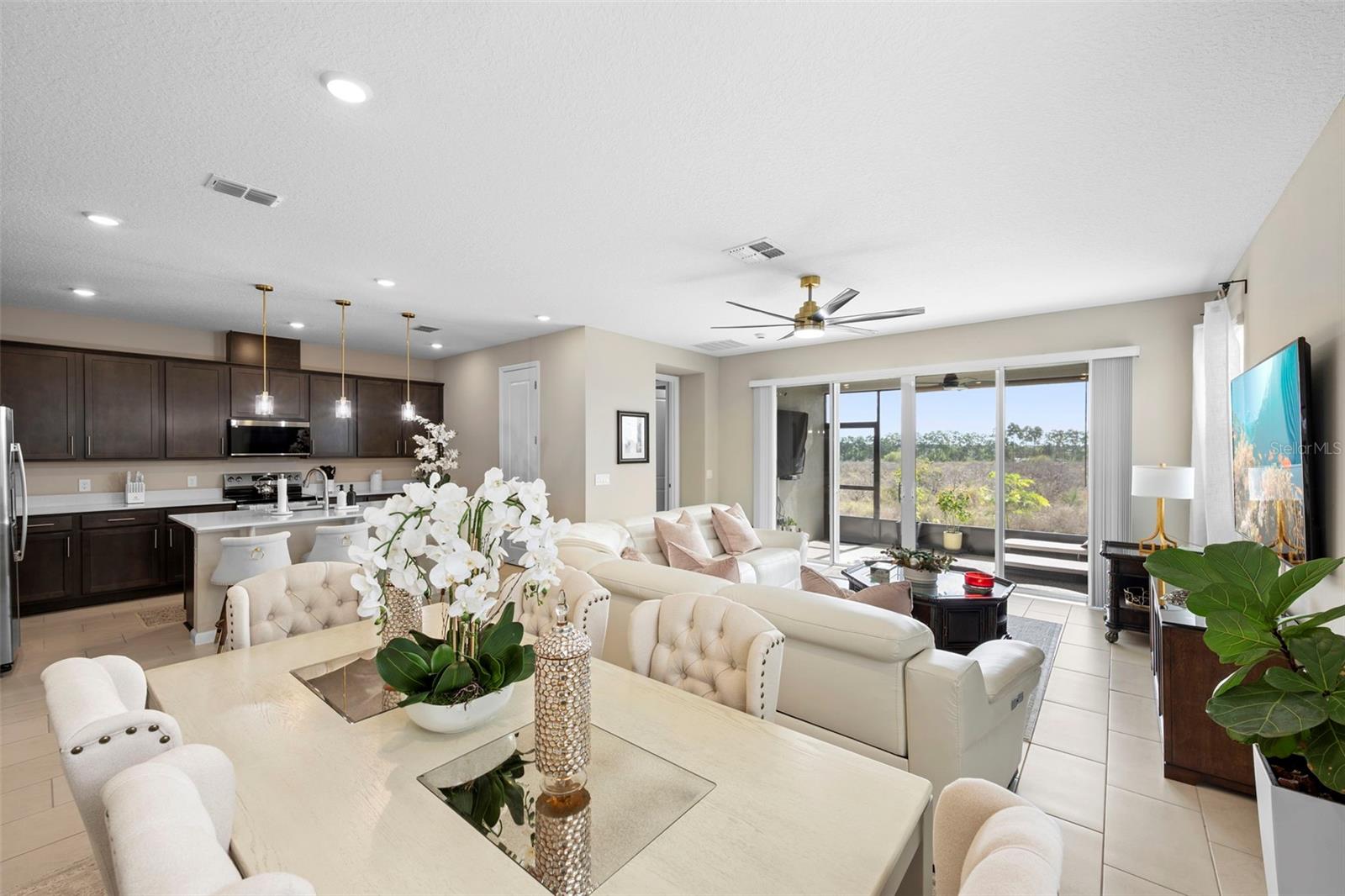 Residential in LAKE WALES 2
