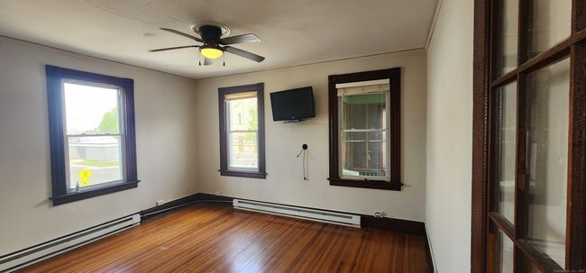 2 - 786 Highland Ave, Home with 2 bedrooms, 1 bathrooms and 2 parking in Waterbury CT | Image 5