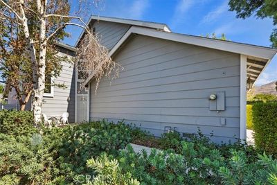 94 - Mount Vernon Avenue, Townhouse with 3 bedrooms, 3 bathrooms and 2 parking in Grand Terrace CA | Image 3