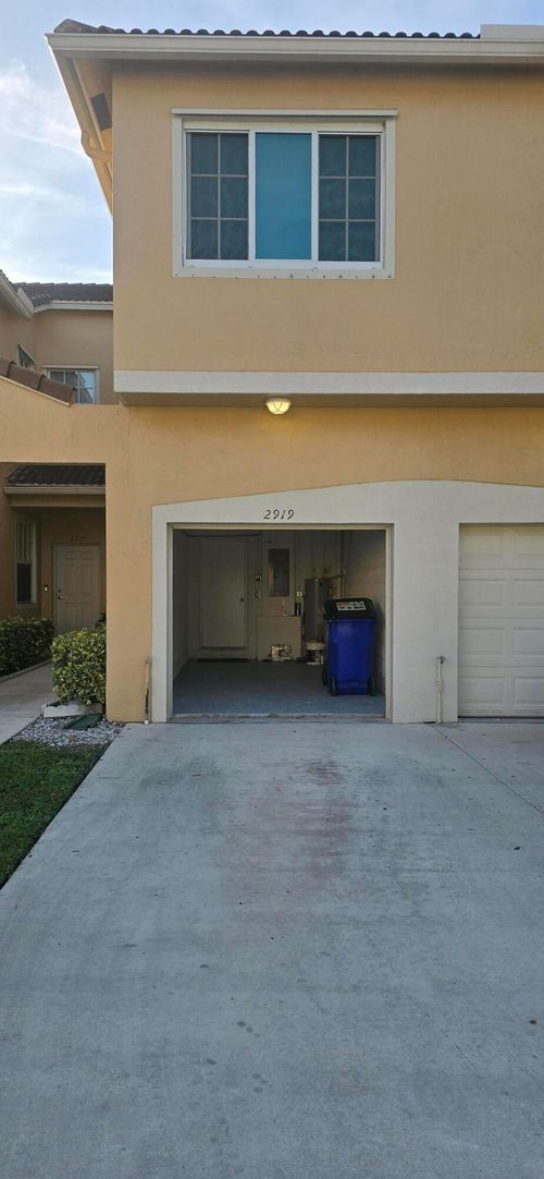 5103-2919 Crestwood Ter, Margate, FL, 33063-9354 | Card Image