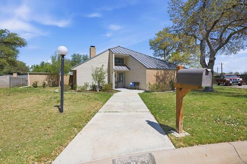 9 Auburn Court, Midland, TX, 79705 | Card Image