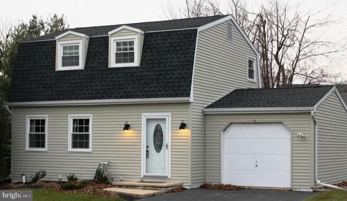 443 Hillside Dr, RED LION, PA, 17356-9288 | Card Image