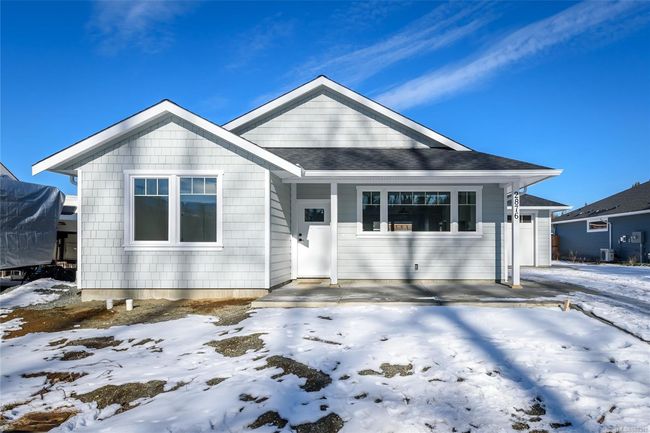 2876 Carlisle Lane, House other with 3 bedrooms, 2 bathrooms and 4 parking in Cumberland BC | Image 12