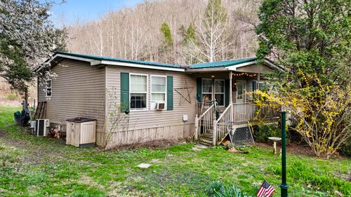 1450 Lower Cane Creek Rd, Stanton, KY, 40380-9760 | Card Image