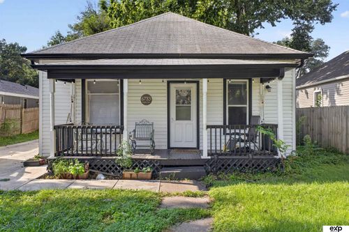6733 Platte Ave, Lincoln, NE, 68507-1460 | Card Image