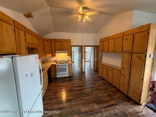 1-215 Cr-221, Craig, CO, 81625 | Card Image