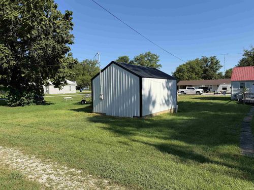 204 E Grissom Ave, Mitchell, IN, 47446-1916 | Card Image