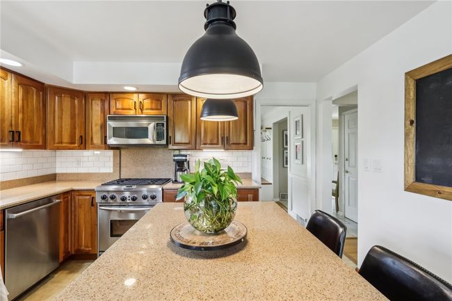 161 Penhurst Drive, House other with 4 bedrooms, 4 bathrooms and 2 parking in Wilkins Twp PA | Image 15