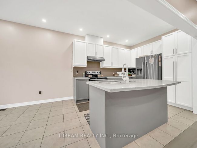 7 Icefall Rd, House attached with 3 bedrooms, 3 bathrooms and 2 parking in Caledon ON | Image 19