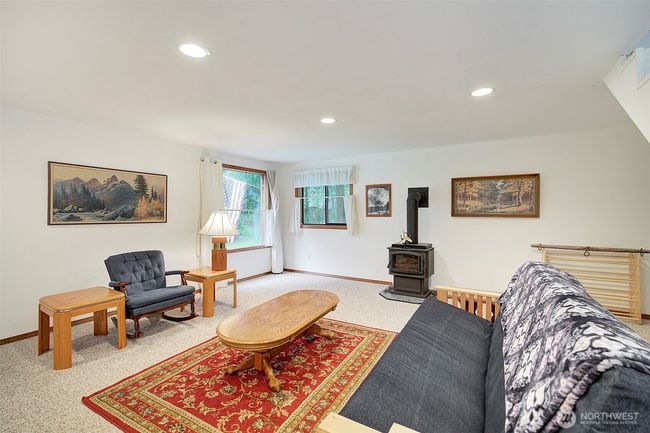 40411 Mountain Loop Hwy, House other with 2 bedrooms, 1 bathrooms and null parking in Granite Falls WA | Image 20