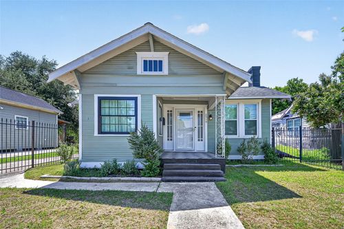 2519 Stevens St, Houston, TX, 77026-6326 | Card Image