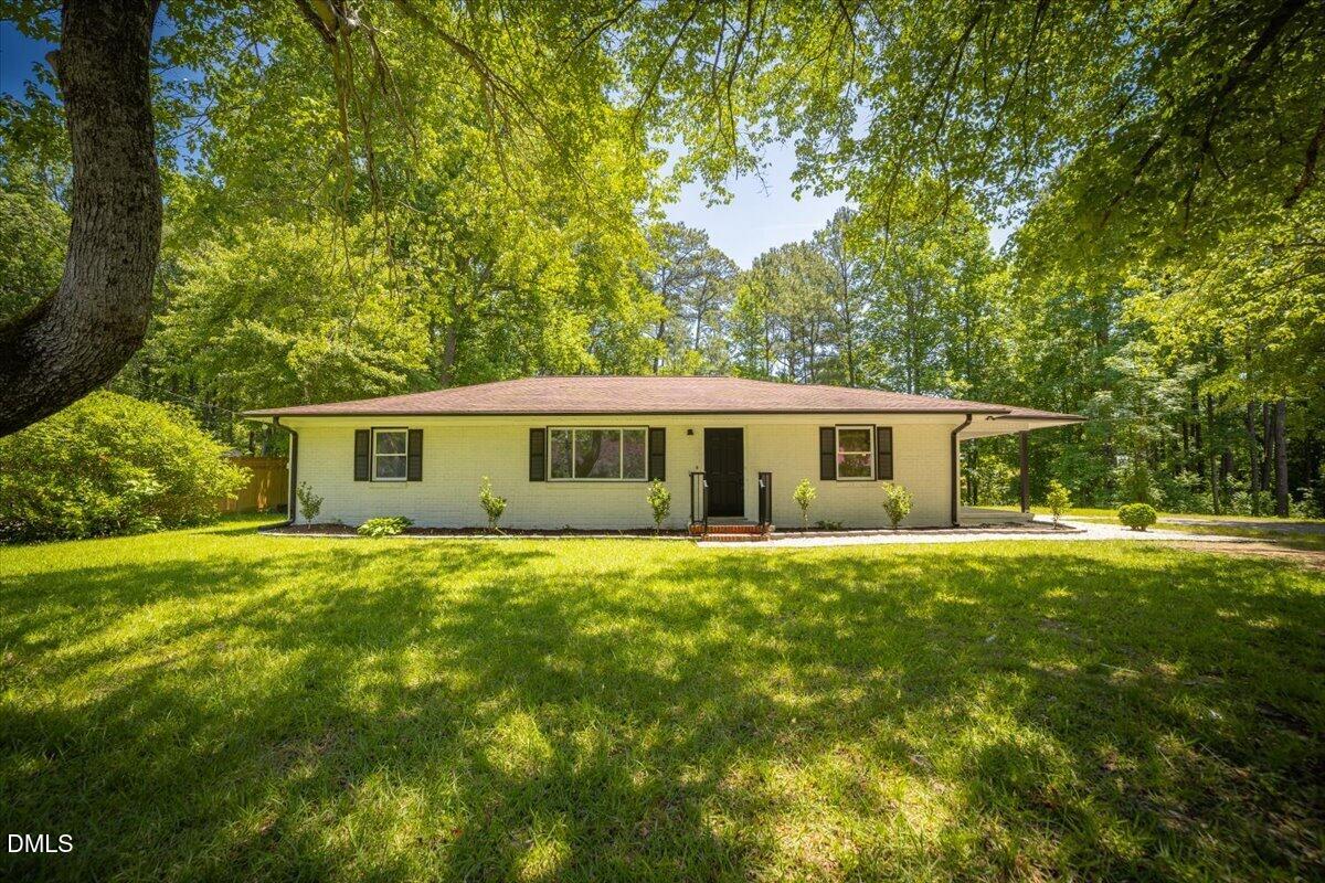 Residential in Creedmoor