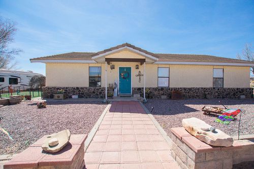 4 Alamillo Rd, San Acacia, NM, 87831-4708 | Card Image