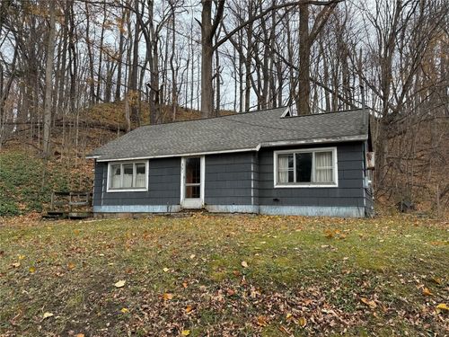 391 Malbett Pl, North East, PA, 16428 | Card Image