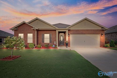 13126 Belman Ln, Athens, AL, 35613-8573 | Card Image