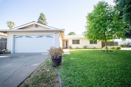 9770 Burline St, Sacramento, CA, 95827-3510 | Card Image