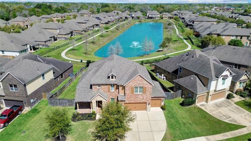 9613 Eden Ridge Ln, Pearland, TX, 77584-4088 | Card Image