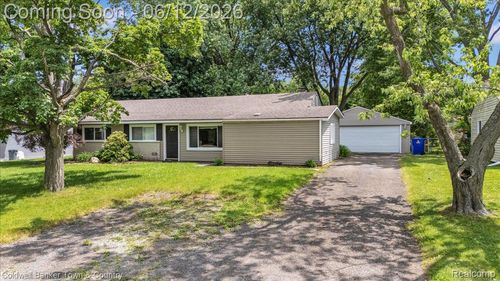 1991 Swaranne Dr, West Bloomfield, MI, 48324-1055 | Card Image