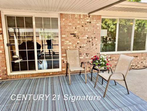 6390 Belmar Dr, Saginaw, MI, 48603-3474 | Card Image