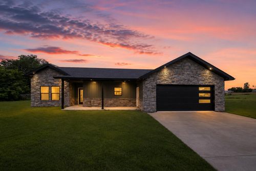 5875 Shelly Dr, Fulton, MO, 65251-5853 | Card Image
