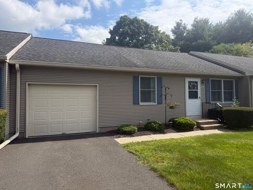8b-102 N Maple St, Enfield, CT, 06082-3955 | Card Image