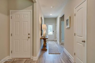 Entry Foyer | Image 3