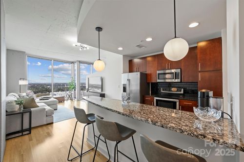 unit-1506-210 N Church St, Charlotte, NC, 28202-2267 | Card Image