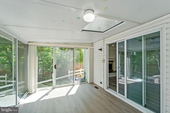 12312 Streamvale Cir, House other with 5 bedrooms, 5 bathrooms and null parking in HERNDON VA | Image 12