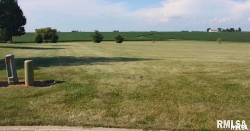 906 Moser Ct, Roanoke, IL, 61561-4509 | Card Image