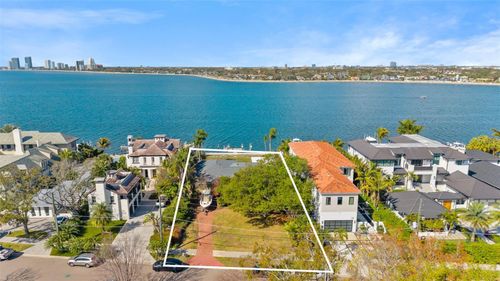 62 Adalia Ave, Tampa, FL, 33606-3302 | Card Image