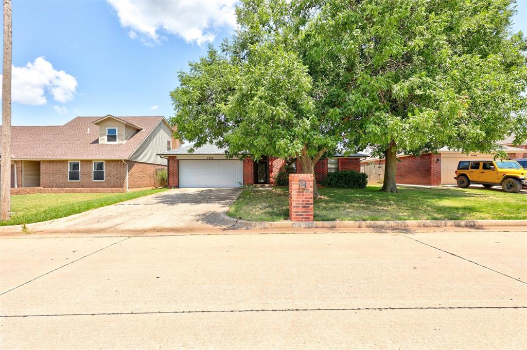 Stonewood Dr, Oklahoma City, OK 73135